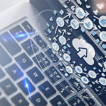 云開發(fā)時代下，計算機軟硬件開發(fā)的融合之路——以安徽新華電腦專修學院為例